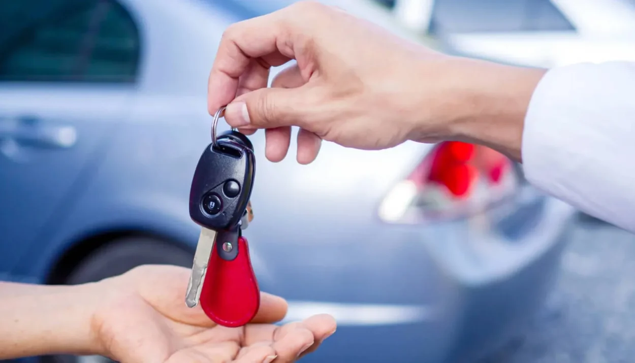 Sell Your Car in Fujairah: Guide to Ownership Transfer and Getting the Best Price